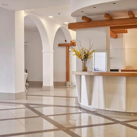 Epsilon Hotel Apartments ファリラキ エクステリア 写真