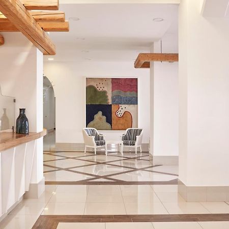 Epsilon Hotel Apartments ファリラキ エクステリア 写真